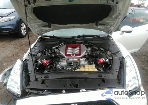 2015 Nissan Gt-R Premium z USA, uszkodzony, nr VIN JN1AR5EF7FM281075